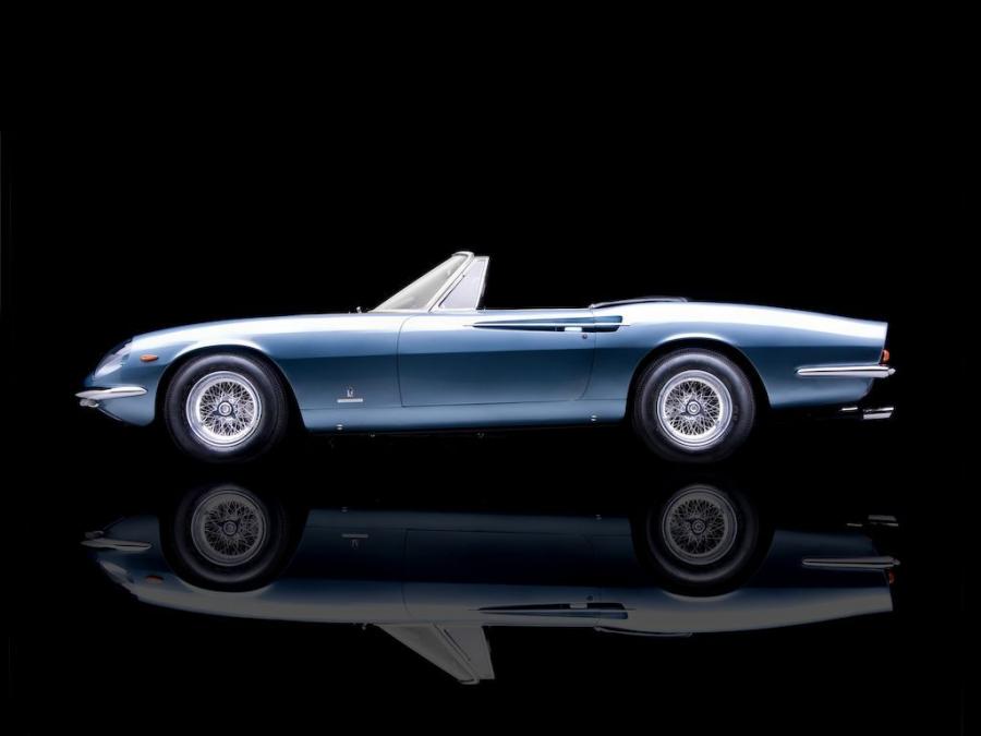  Ferrari 365 California 1966 года  (фото 21 из 30)